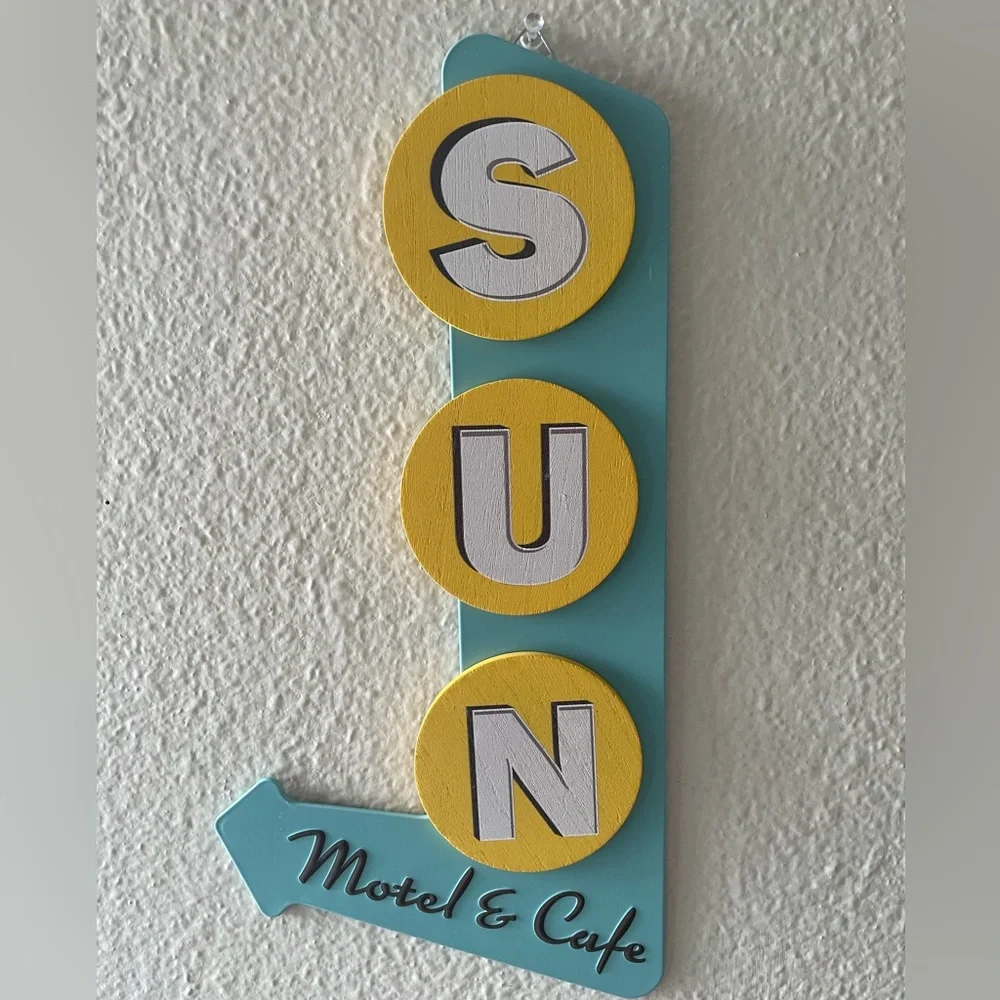 Novelty Wall Decor SUN Motel & Cafe Hanging Sign Target Bullseye